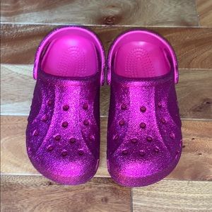 Girls crocs